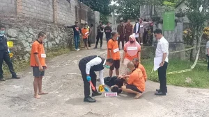 Rekonstruksi Kasus Penganiayaan Berujung Maut di Homestay Suranadi Sembilan Tersangka Peragakan Tiga Puluh Enam Adegan Kekerasan