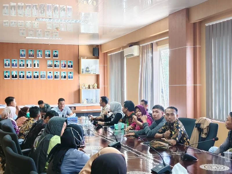 Tak Manusiawi, Upah PPPK Paruh Waktu Cuma Rp 200 Ribu