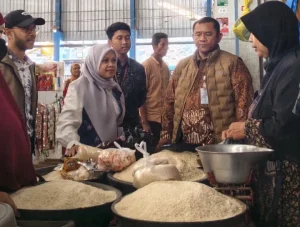 Bulog NTB Percepat Penyaluran Beras Stabilisasi dan Bantuan Pangan untuk Jaga Ketersediaan dan Harga di Pasaran