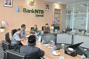 PEMPROV NTB DAN BANK NTB SYARIAH LUNCURKAN SKEMA PEMBIAYAAN KUR UNTUK PMI DAN PESERTA MAGANG LUAR NEGERI, TARGETKAN Rp10 MILIAR DI TAHAP AWAL