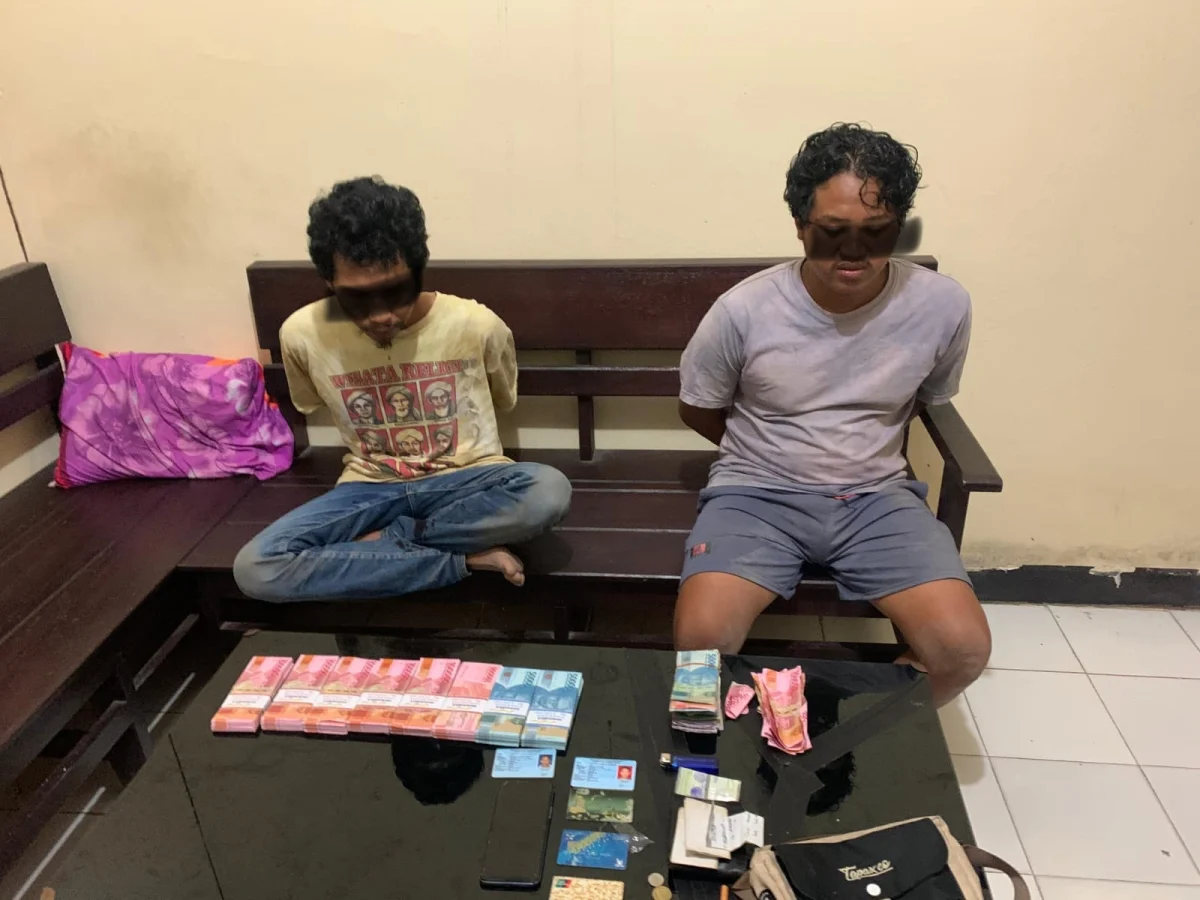 Polsek Sakra Bongkar Sindikat Peredaran Uang Palsu Senilai Rp70 Juta di Lombok Timur Dua Pelaku Diringkus Saat Bersembunyi di Sikur