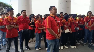 Ratusan Karyawan Alfamart Minta Bupati Loteng Batalkan Penutupan Gerai: Cari Kerja Sulit Pak
