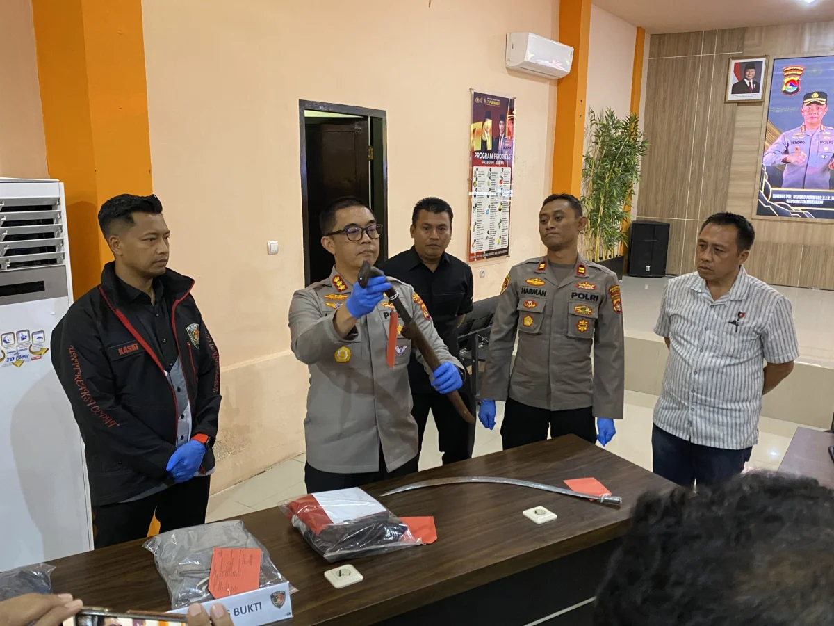 Tragedi Salah Sasaran di Jalan Udayana Mataram Polresta Mataram Ungkap Kronologi Pembacokan Pelajar dan Amankan Lima Tersangka di Bawah Pengaruh Miras