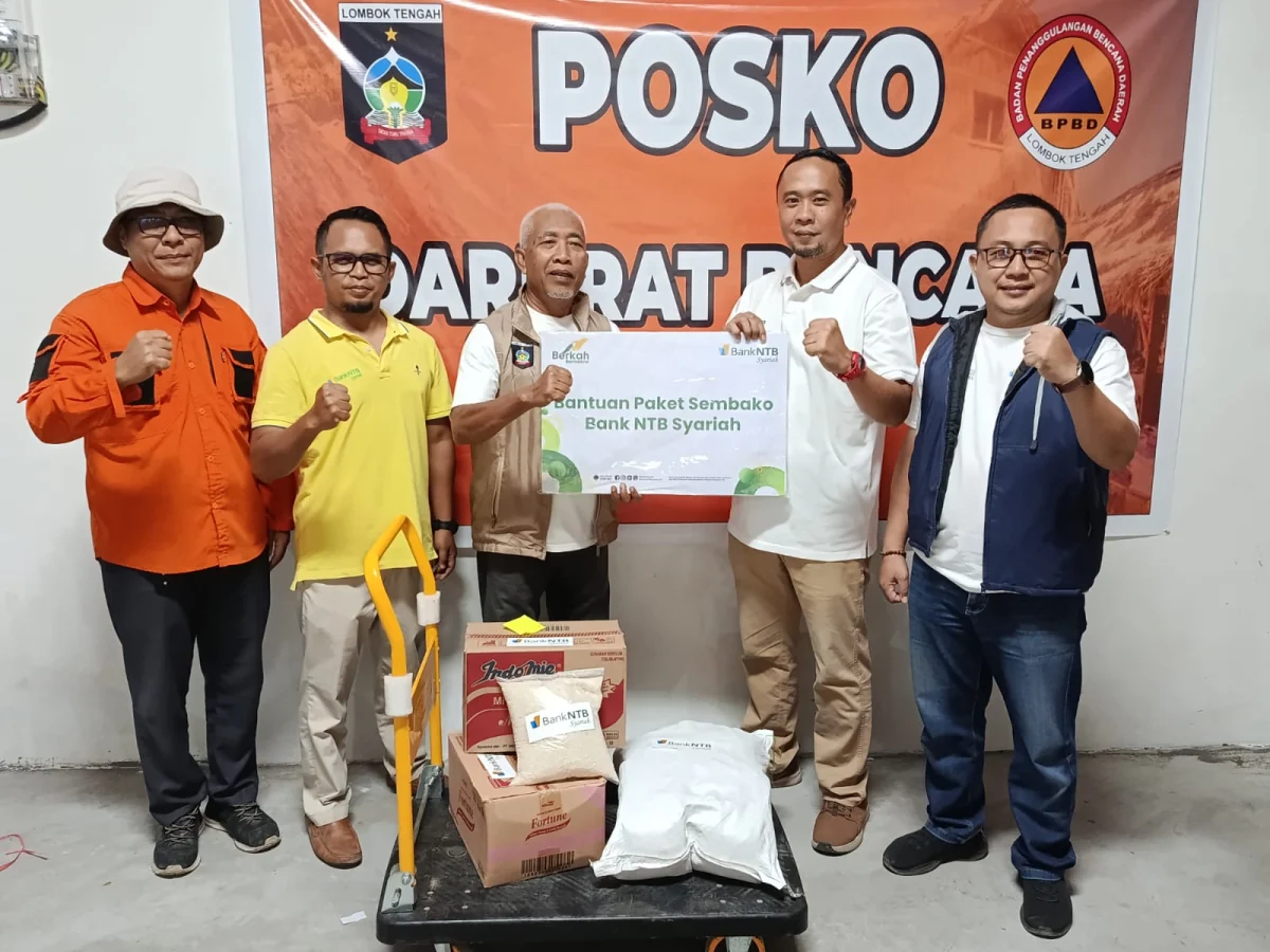 Bank NTB Syariah Bergerak Cepat Salurkan Bantuan Tanggap Darurat untuk Korban Kebakaran Desa Adat Sade, Perkuat Komitmen Sosial dan Budaya