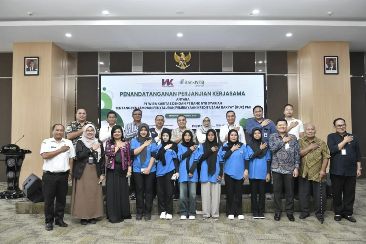 Bank NTB Syariah Berikan Kado Kemerdekaan Bagi Pahlawan Devisa Melalui Pembiayaan KUR Syariah Khusus Pekerja Migran Indonesia