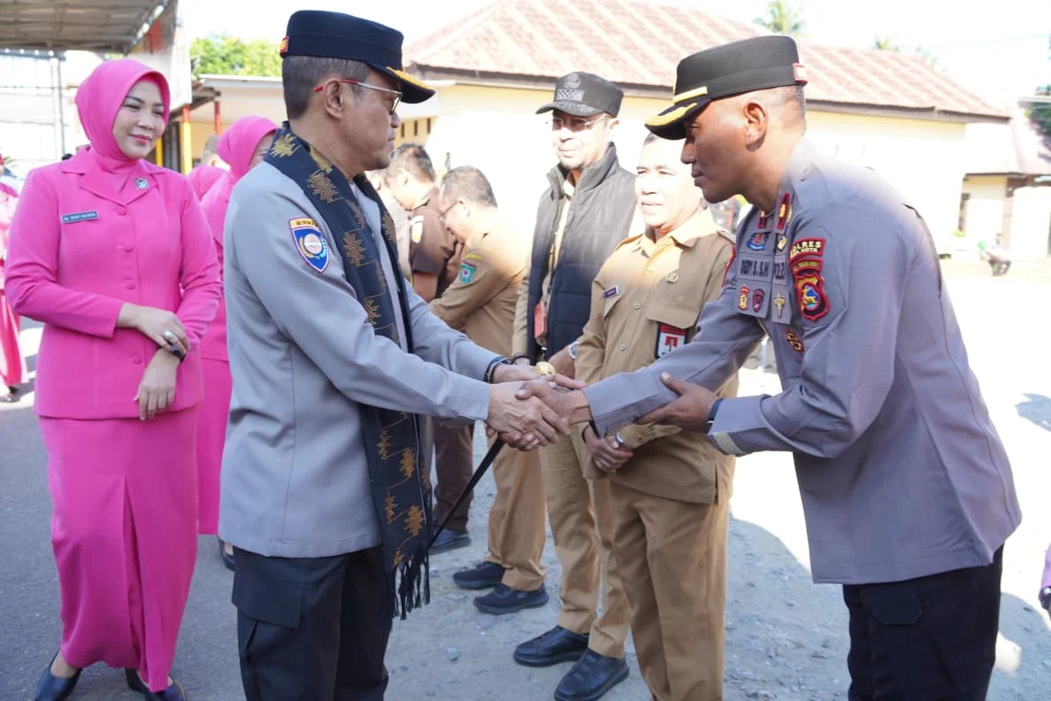Kapolda NTB Irjen Pol. Kalingga Rendra Raharja Lakukan Kunjungan Kerja ke Polres Bima Kota, Tekankan Integritas dan Pelayanan Publik