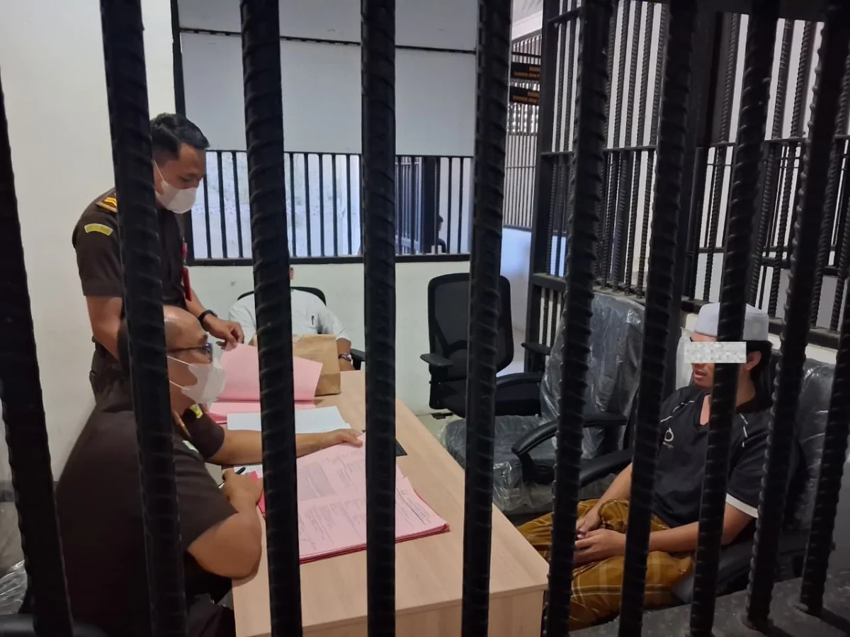 Kejari Lombok Tengah Tahan Oknum Pengajar Pondok Pesantren Terkait Dugaan Kekerasan Seksual Terhadap Empat Santri di Kecamatan Pujut
