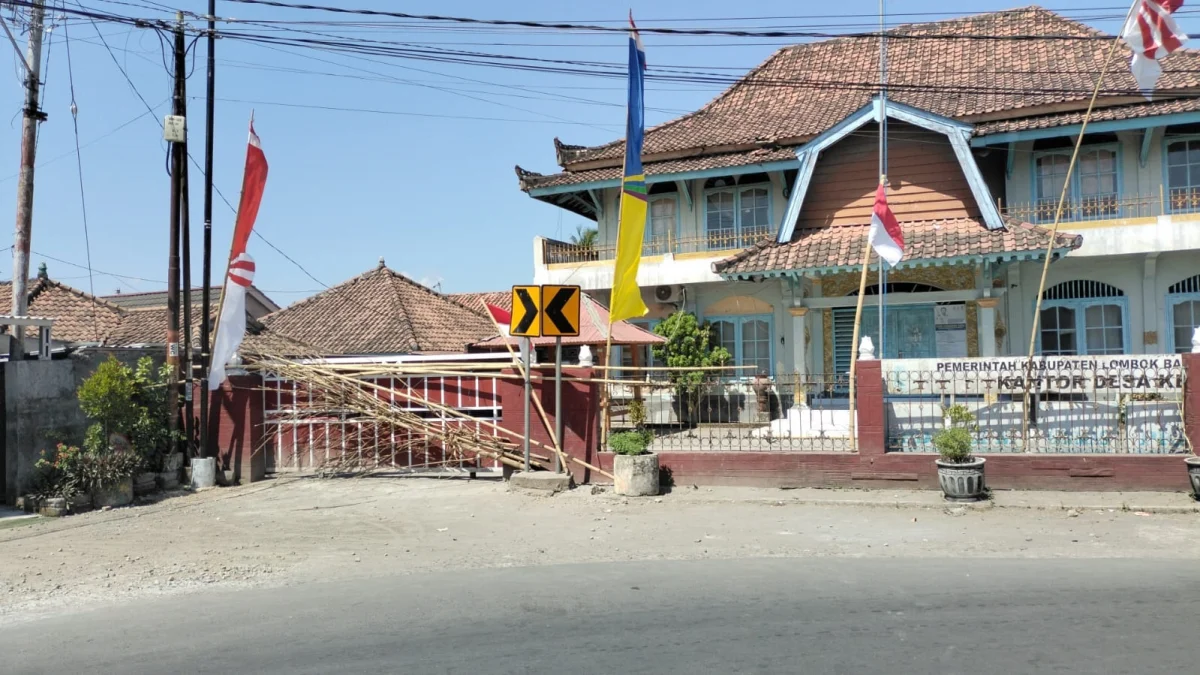 Pelayanan Publik di Kantor Desa Kebon Ayu Lumpuh Total Akibat Penyegelan Misterius, Konflik Lahan Mencuat Kembali