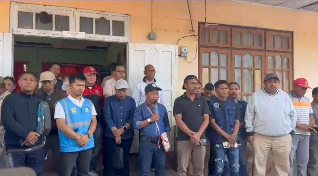 PLN Melalui YBM dan PLN Peduli Salurkan Bantuan Kebutuhan Dasar untuk Korban Gempa Flores di Kabupaten Ngada
