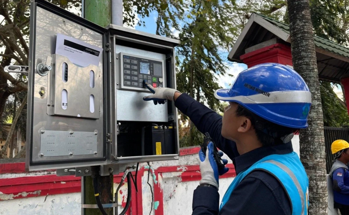 Rayakan Kemerdekaan ke-81 RI dengan Aksi Nyata, PLN UIW NTB Optimalkan Keandalan Jaringan Melalui Peremajaan Keypoint di ULP Praya