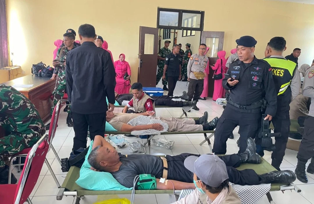 Satuan Brimob Polda NTB Gelar Aksi Donor Darah dalam Rangka Hari Bhayangkara ke-80, Perkuat Sinergi dan Kepedulian Sosial di Bima