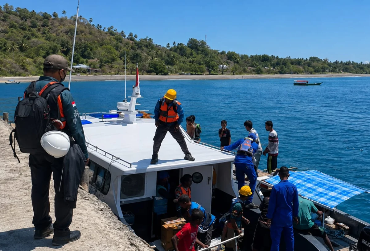 Upaya Pemulihan Kelistrikan Pasca Gempa Flores Dilakukan PLN di Wilayah Terpencil