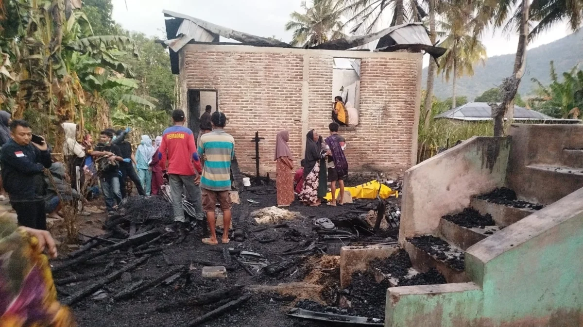 Dua Warga Tewas dalam Kebakaran Hebat di Desa Doro O’o, Bima, Diduga Akibat Korsleting Listrik