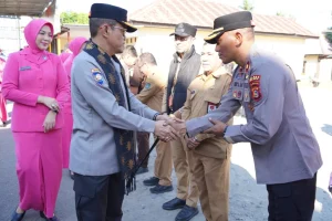 Kapolda NTB Irjen Pol. Kalingga Rendra Raharja Gelar Kunker ke Polres Bima Kota, Tekankan Integritas dan Pelayanan Publik Optimal