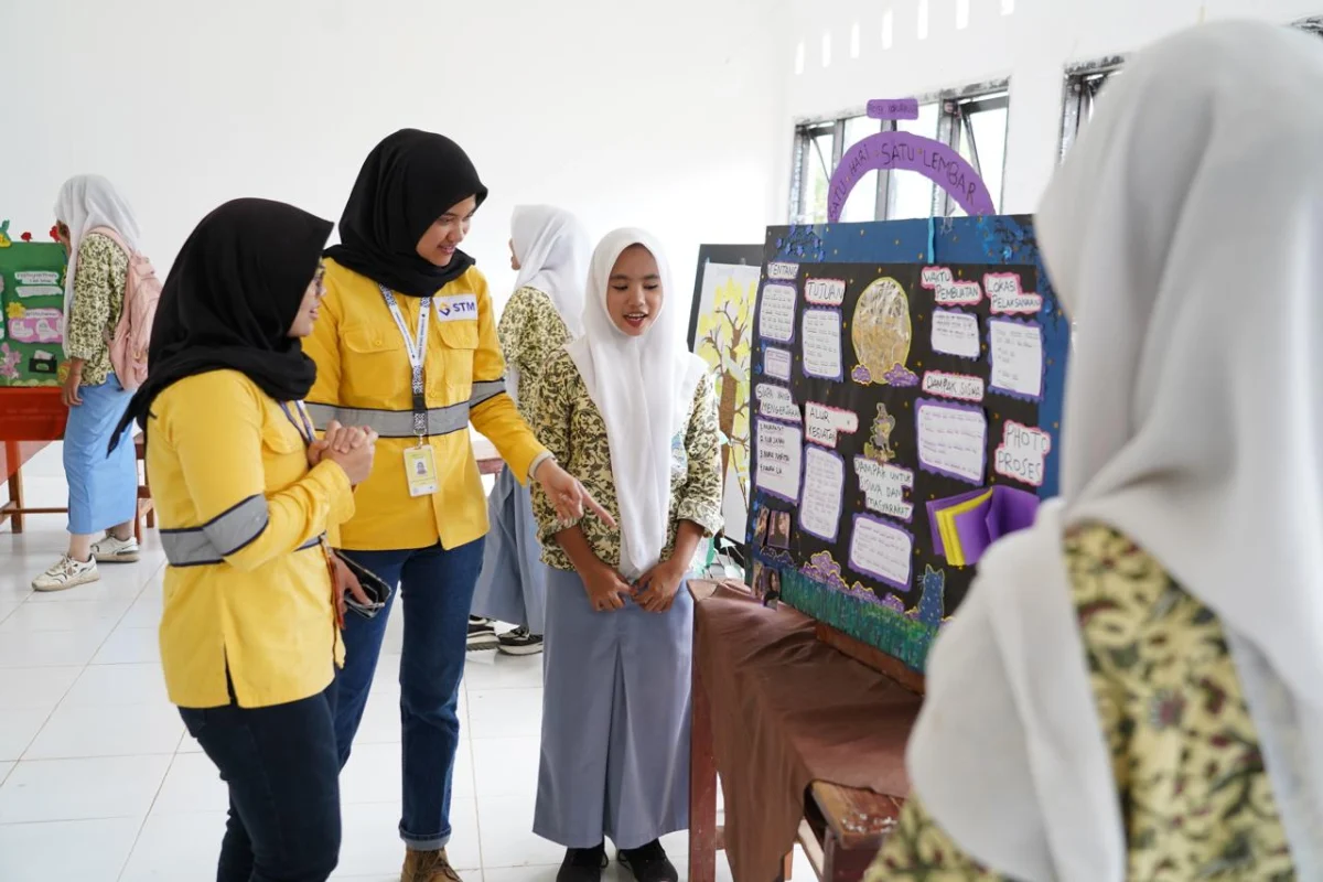 PT Sumbawa Timur Mining Perkuat Sinergi Akademisi dan Industri Melalui Hibah Alat Praktikum Geologi Canggih kepada Universitas Muhammadiyah Mataram
