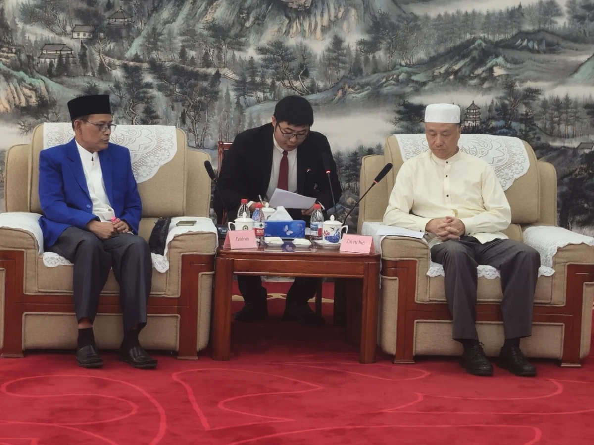 Tokoh Islam Tiongkok Bantah Diskriminasi, Tegaskan Kebebasan Beribadah dan Harmoni Antarumat Beragama