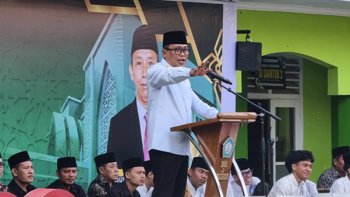 Kakanwil Kemenag NTB Perkuat Karakter dan Wawasan Kebangsaan Siswa MAN 2 Mataram Menuju Indonesia Emas 2045